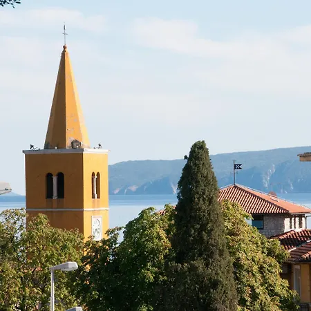 Kesten Apartament Lovran