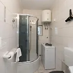 Kesten Apartment
